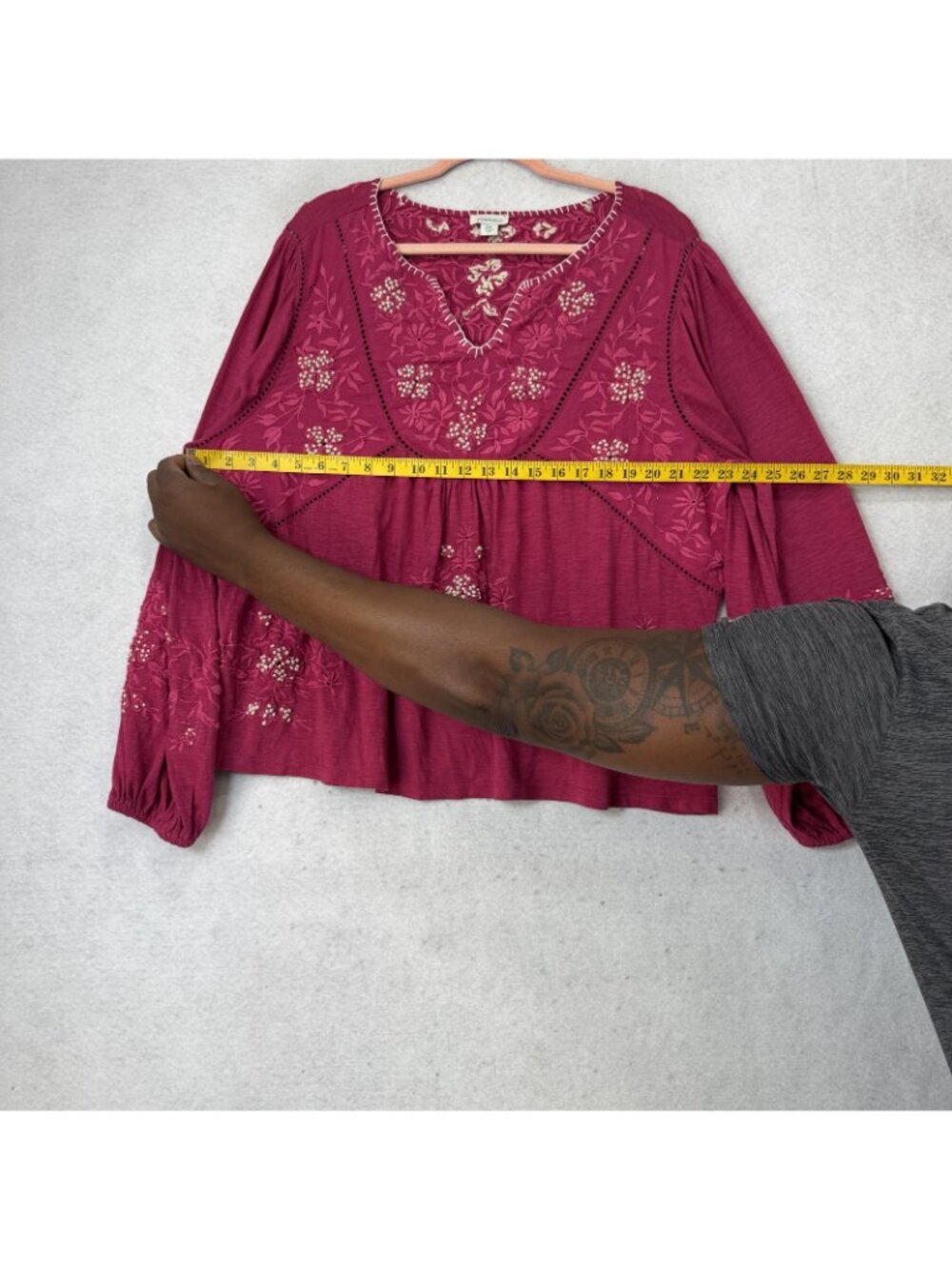 Sundance Blouse Womens XXL Red Embroidered V Neck Balloon Sleeve Tunic Top - Picture 4 of 8